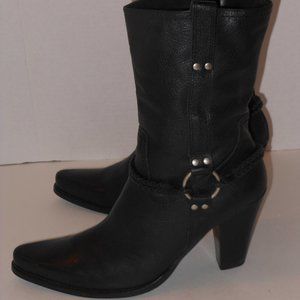 BAKERS BLACK LEATHER WESTERN STYLE ABOVE THE ANKLE BOOTS SIZE 9 MEDIUM